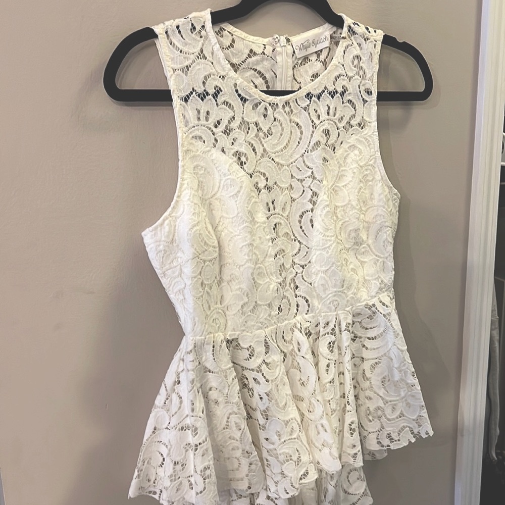 Nordstrom Whyte eyelash beautiful lace top
